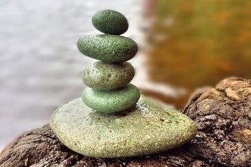 5 Rocks in perfect Balance